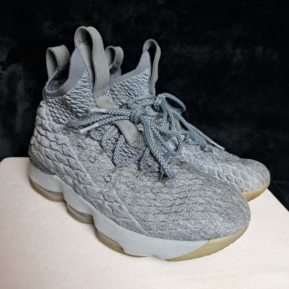 Nike LeBron 15 922811-005 Gray Metallic Gold Basketball Sneakers Kids Size 7Y